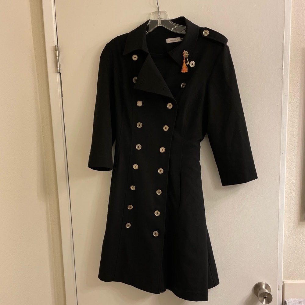 Calvin Klein Double Breasted, Quarter Sleeve, Knee Length Trench